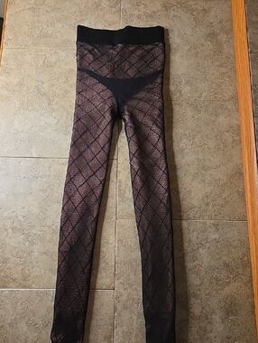 Sheer Diamond Fishnet Leggings - Black